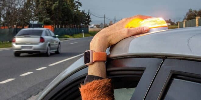 DGT withdraws approval for 5 more V16 beacons causing driver concerns across Spain