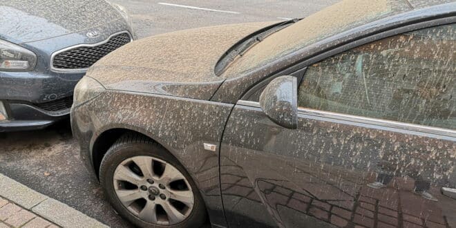 Spain hit by bizarre ‘mud rain’: Meteorologists reveal when the dusty showers will stop
