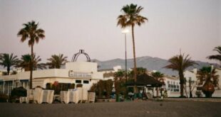 Horror in Torremolinos: Girl, 14, escapes knife-wielding captors by jumping between hotel balconies