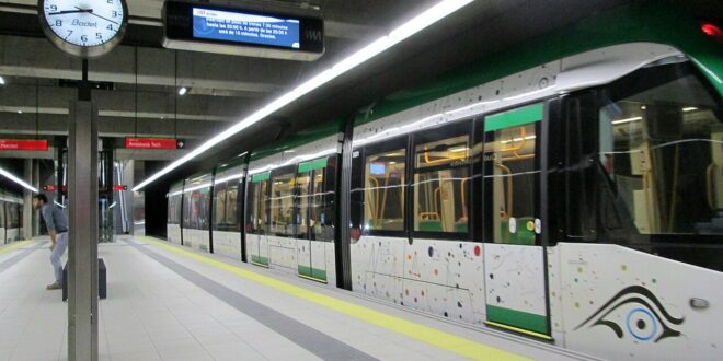 Metro services Malaga cut in half on Friday during strike