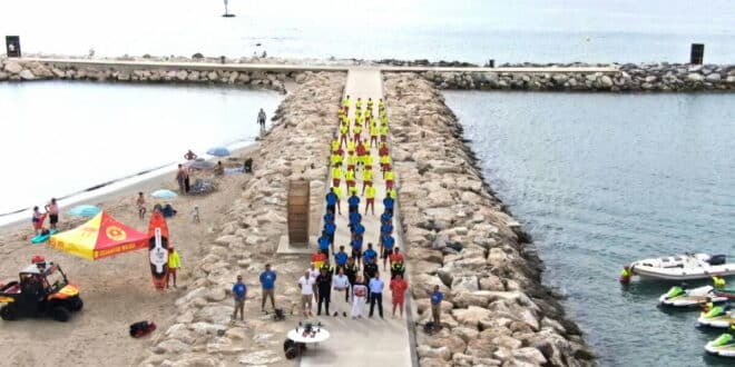 Fuengirola beaches prepare for busy Easter week with intensified lifeguard service