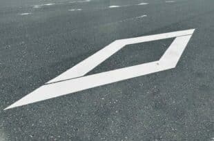 Drivers in Spain are seeing this white diamond and many do not know it can cost €200