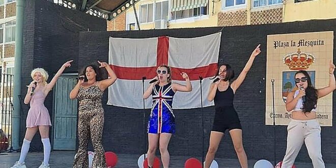 Arroyo de la Miel goes red and white for St George