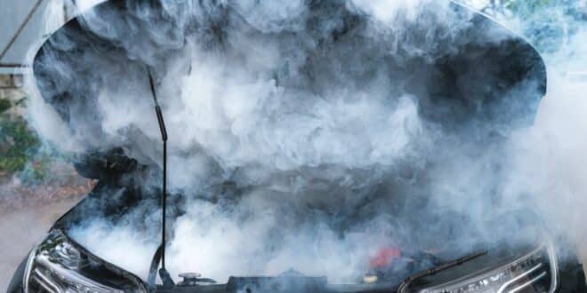 Major car manufacturer recalls 77,500 vehicles in Spain over fire risk