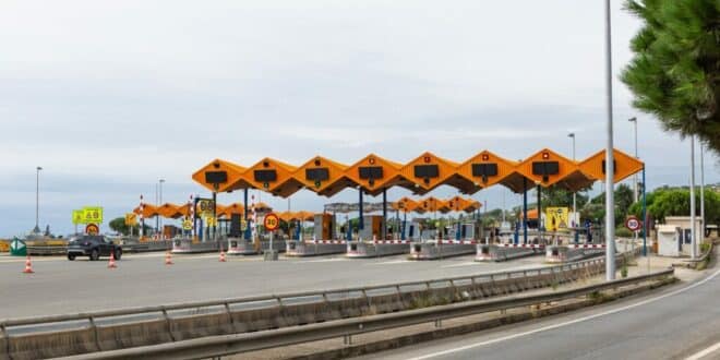 Spain drivers can use these toll roads for free after midnight in 2026