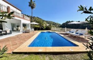 HouseSitMatch house-sitters care for homes and pets