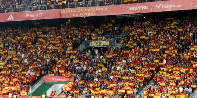 ‘It’s intolerable’: Spain’s football head coach speaks out after friendly against Egypt is overshadowed by racist anti-Muslim chanting