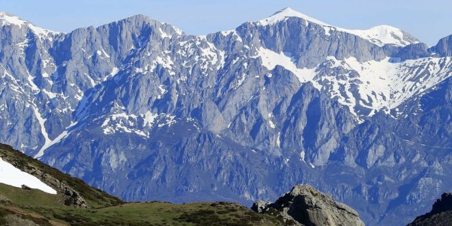 Spanish mountain range named 'most beautiful place in the world'