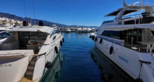 “Someone’s in the Water” British tourist horror fall into Puerto Banus harbour