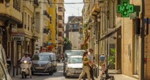Southern Spain braces for warm start to week with North-South temperature divide