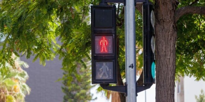 New driving rules in Spain from 1 October: The changes every driver, cyclist and pedestrian needs to know