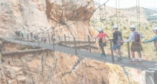 Hiker airlifted to hospital after horror 45-metre fall near Malaga’s Caminito del Rey