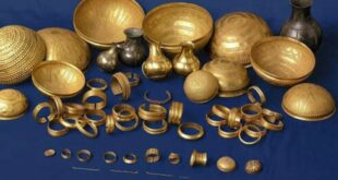 Mayor and museum boss face criminal 'recklessness' probe over theft of priceless Bronze Age treasures in Spain