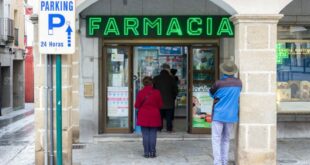 Polypharmacy and medication reviews: When your medicine cabinet becomes a potential health hazard