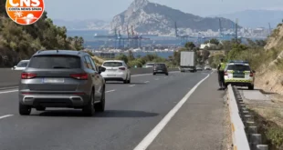 Guardia Civil patrol on the A-7 near Algeciras