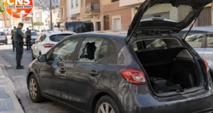 car theft ring Damaged car on a residential street in Cartagena