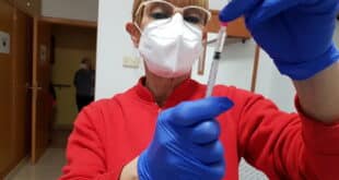 Flu and Covid jabs on the Costa del Sol: who can get vaccinated now, and who joins later this month