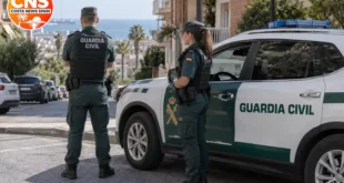 Guardia Civil officers in a Tarragona street in daylight