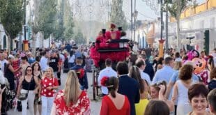 Fuengirola fair week: open casetas, €10 concerts and a bus home at 4am